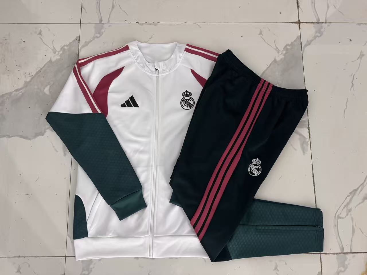 Real Madrid Kids Training Suit 26/27