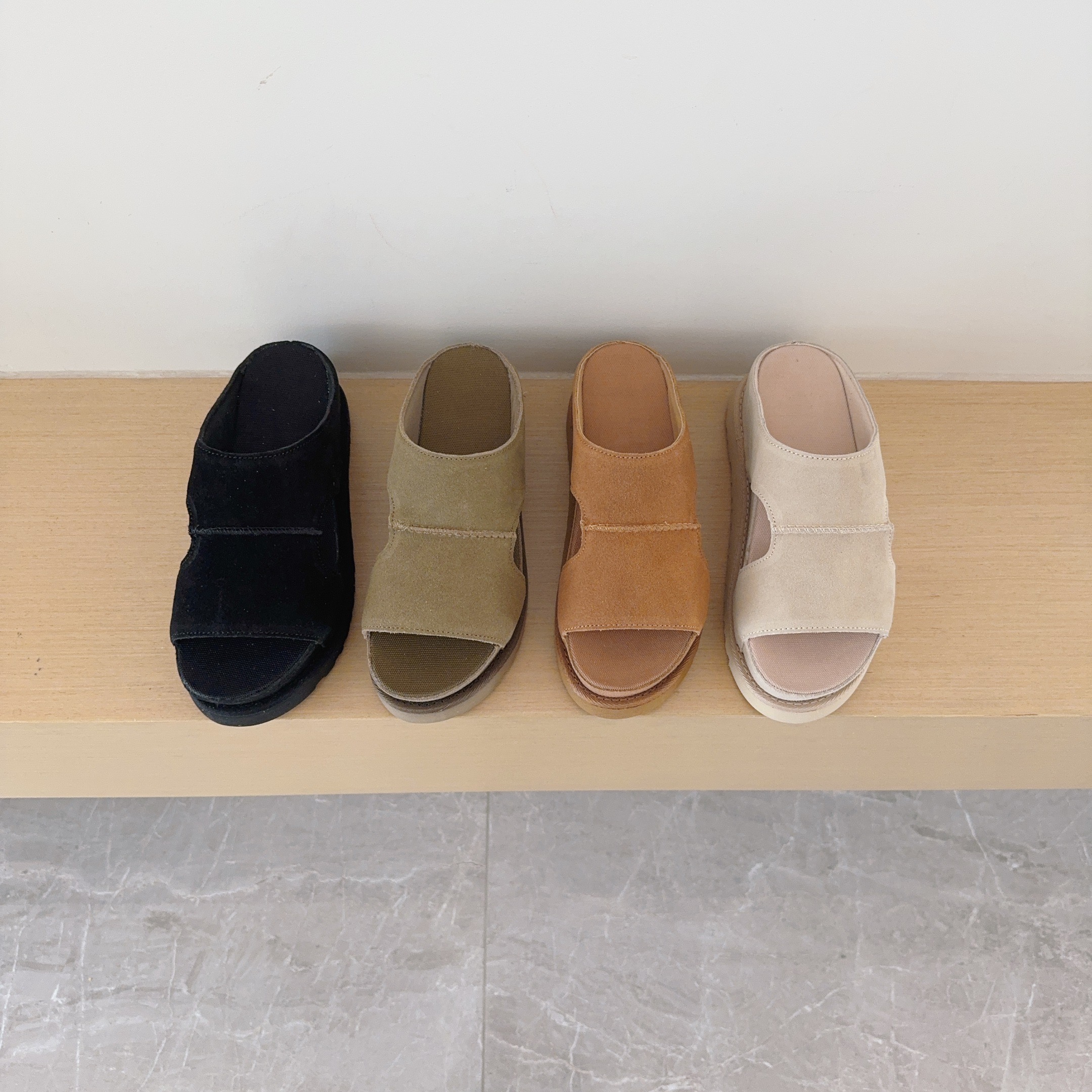 UGG Footwear Style 063
