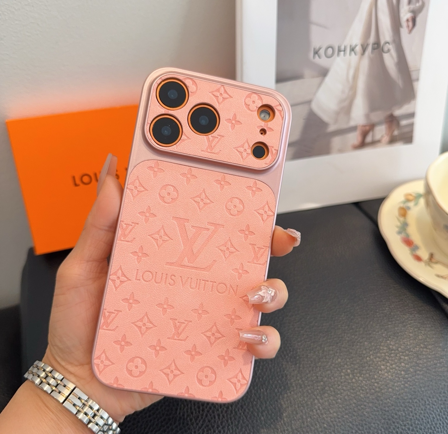 Louis Vuitton Embossed Monogram Full Cover Luxury Phone Case