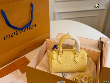 Louis Vuitton Nano Speedy Mahina Leather Bag