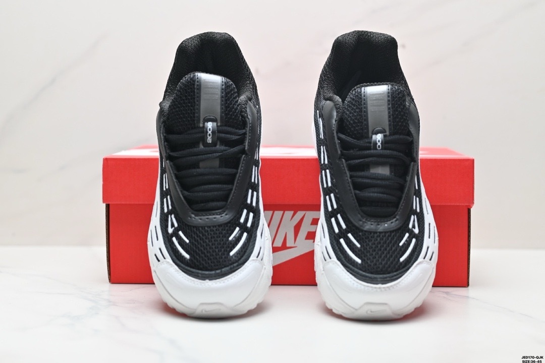 Nike-TL 2.5