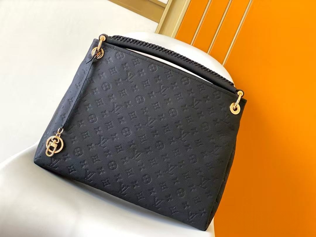 LV Tote Bag
