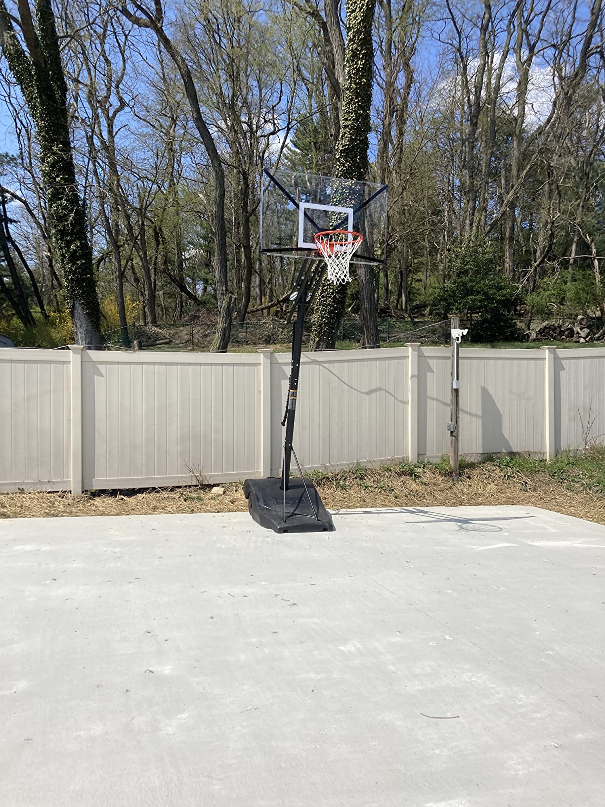 Portable Height-Adjustable Basketball Hoop - Easy Lift & Roll
