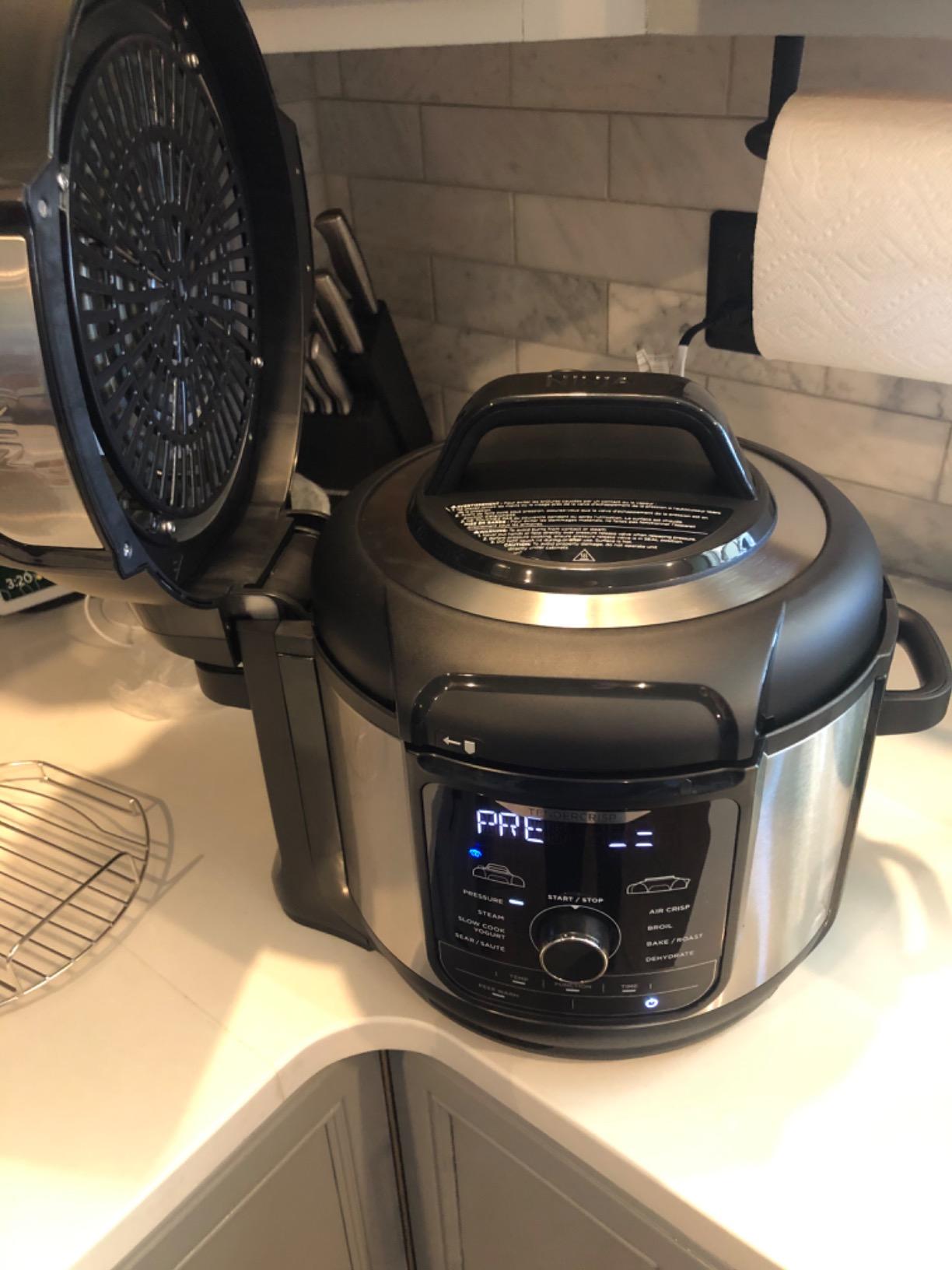 Ninja FD401 Foodi 12-in-1 Deluxe XL 8 qt. Pressure Cooker & Air