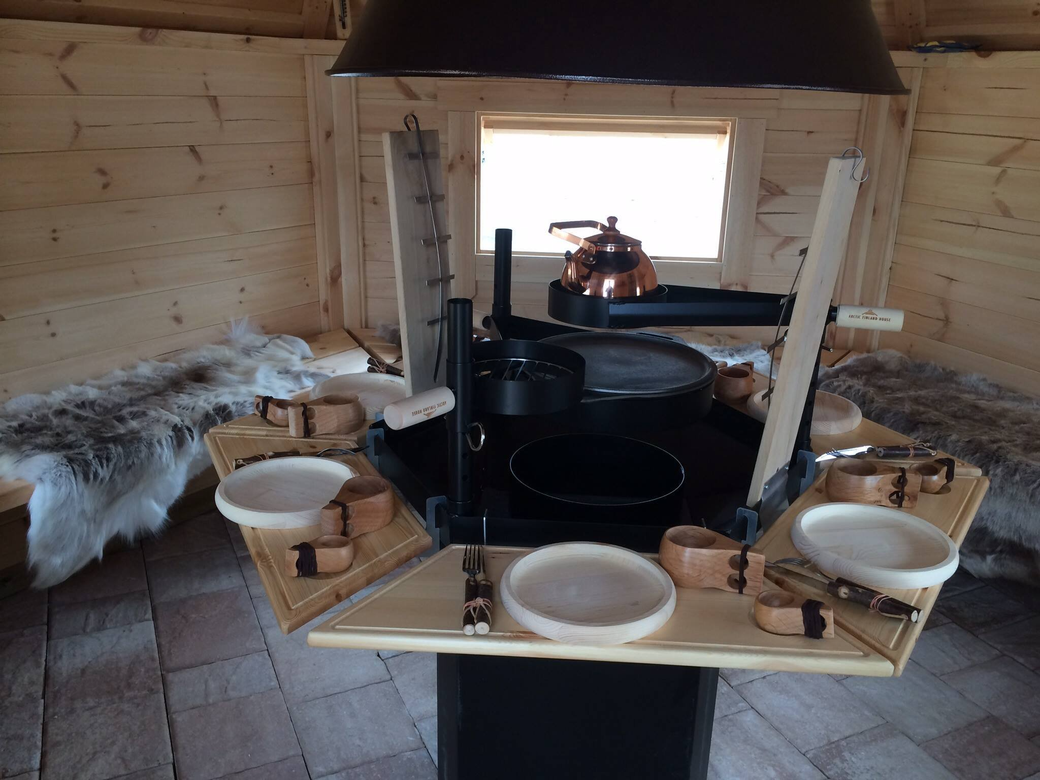 BBQ Grill Hut
