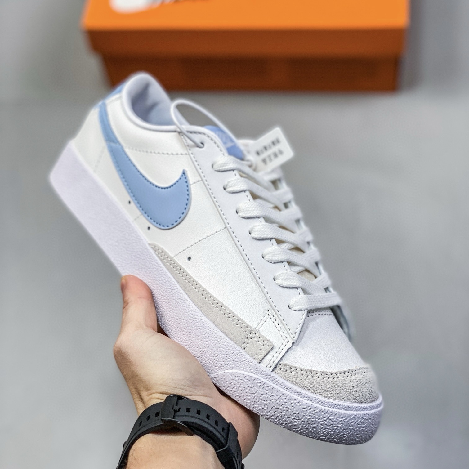 Blazer Low