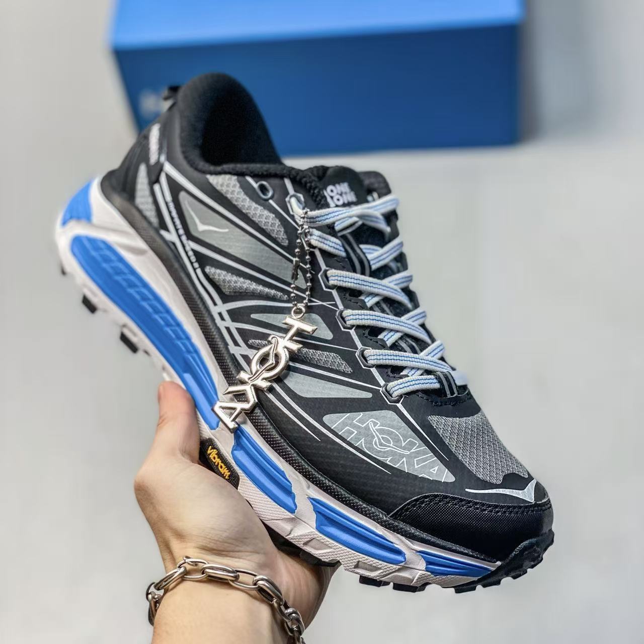 HOKA Mafate Speed 2