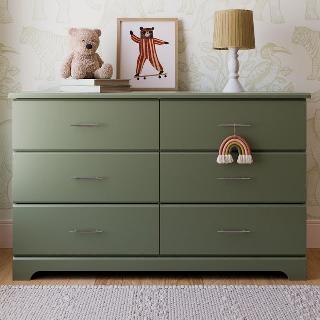 Storkcraft Brookside 6 Drawer Double Dresser