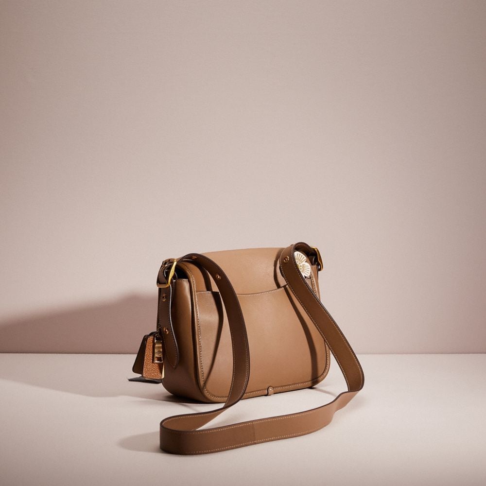 COAthtCH Classic handbags