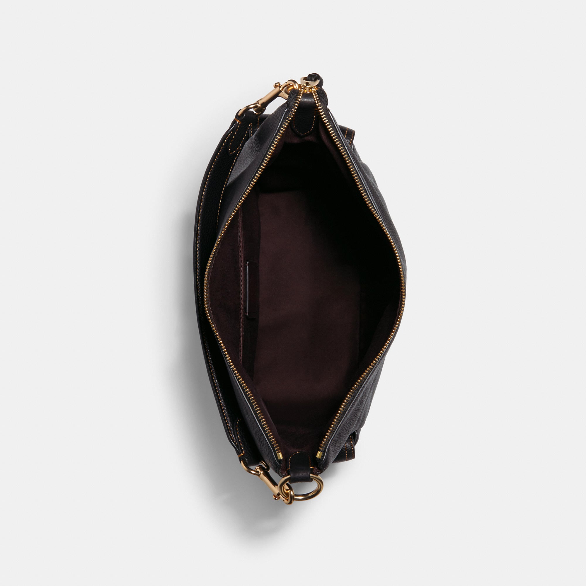 COAthtCH Classic handbags