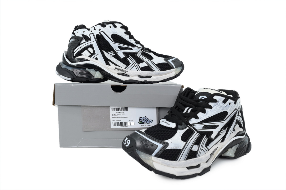 Balenciaga Runner White Black LED