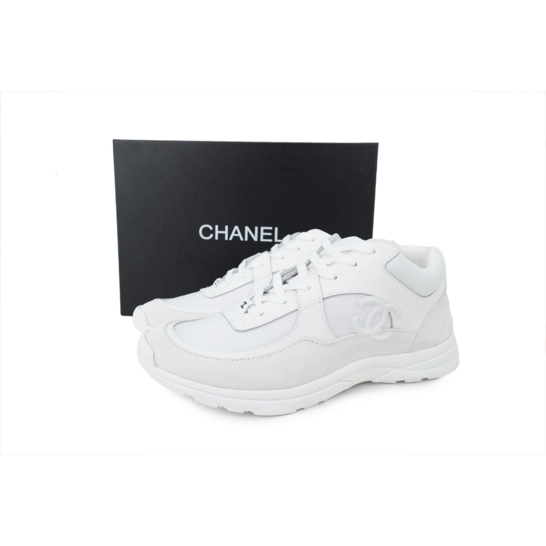 Chanel Wmns CC Logo Sneaker White