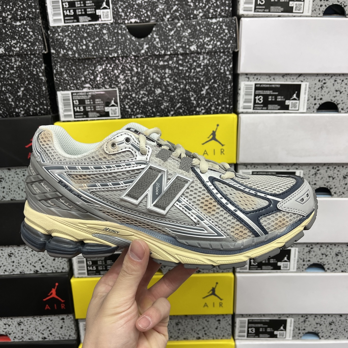 New Balance 1906 Sneakers detail 3