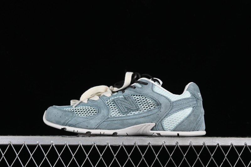 MiuMiu x New Balance 530