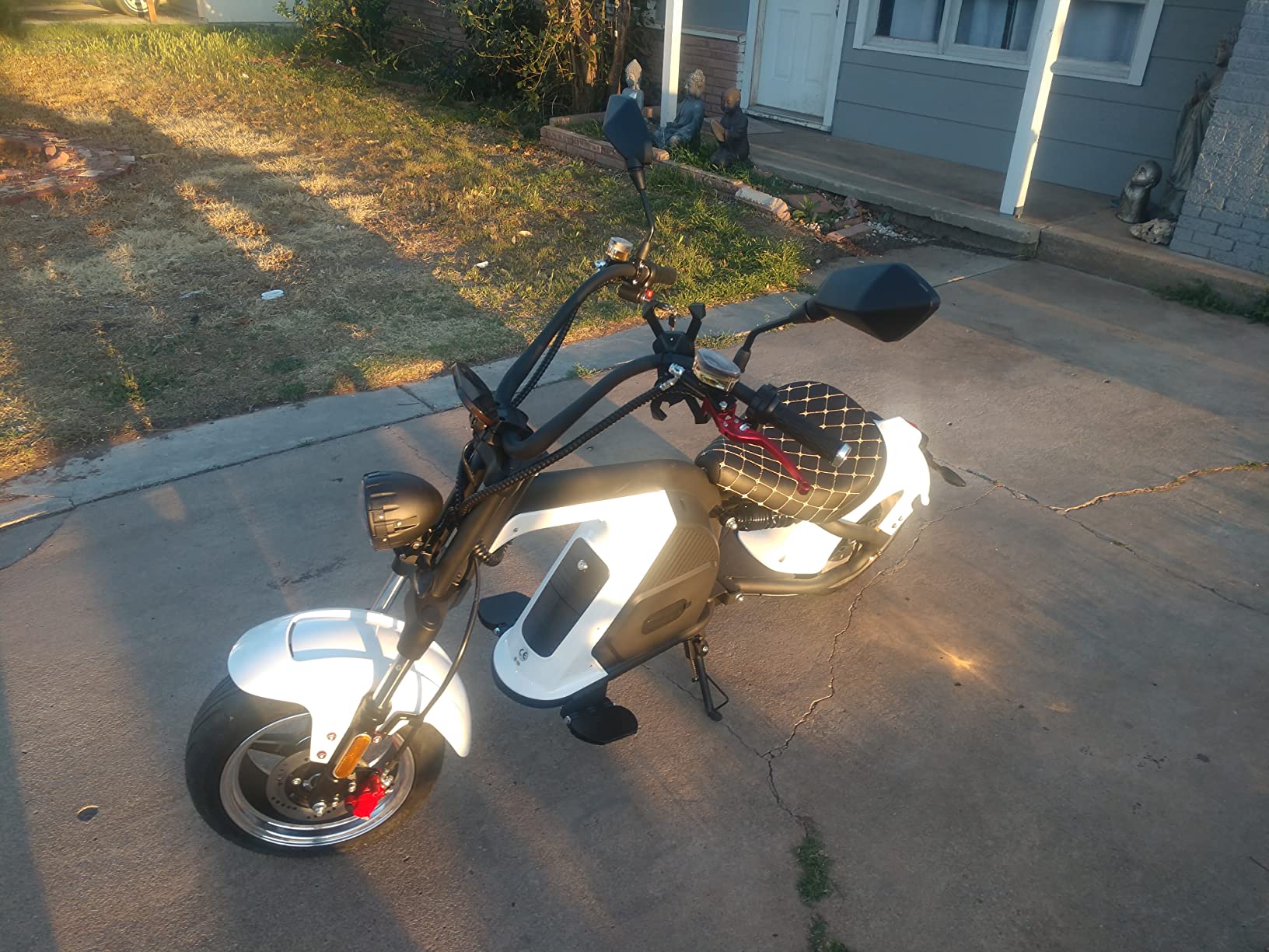 Eahora M8 2000W 37MPH Electric Moped for Adults Street Legal