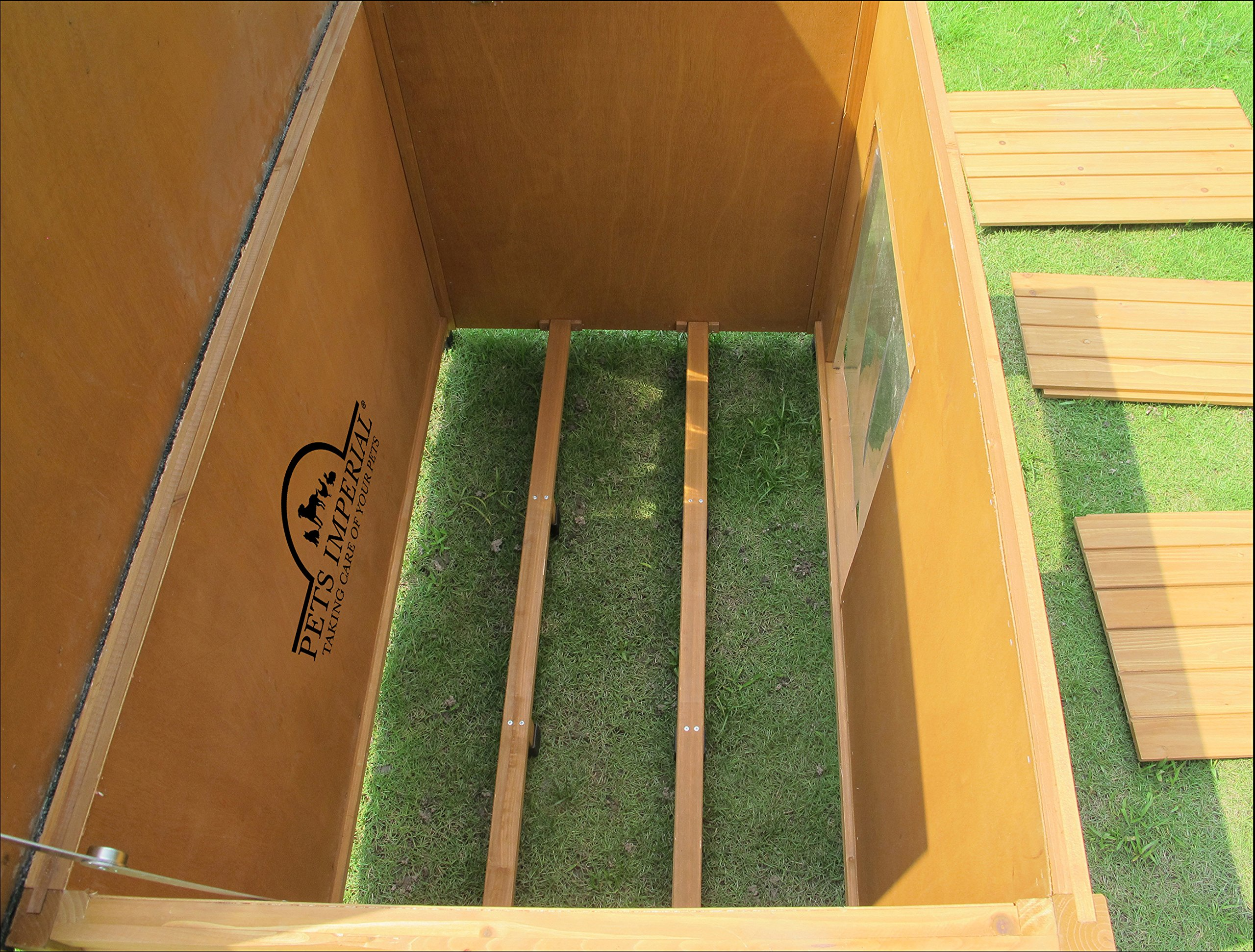 Insulated Wooden Dog Kennel Cedar Color with Support Rails and