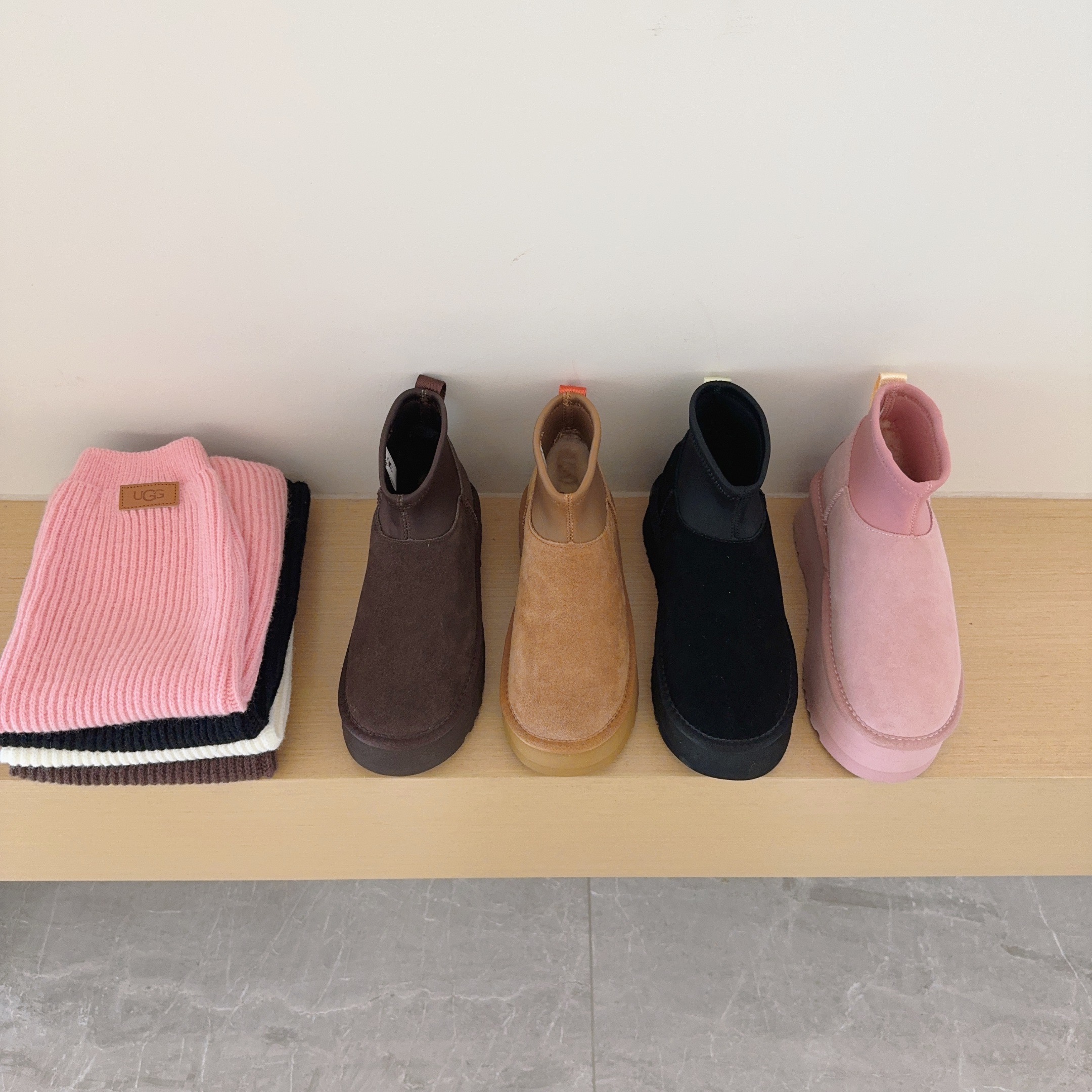 UGG Footwear Style 028