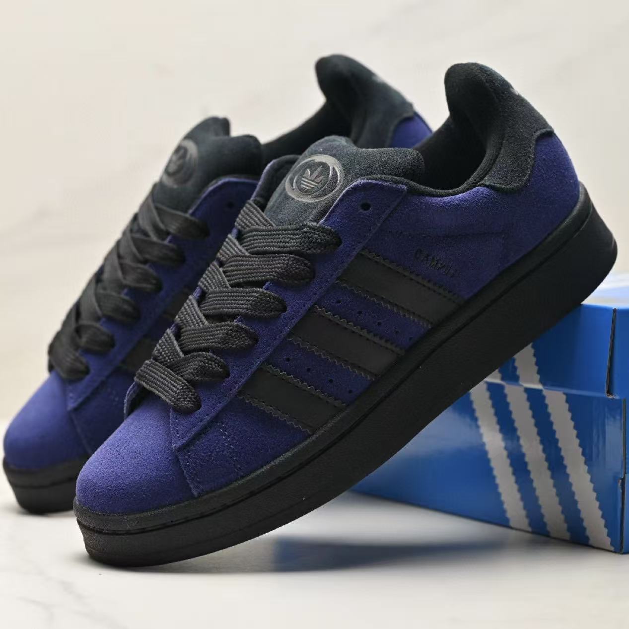 Adidas Campus