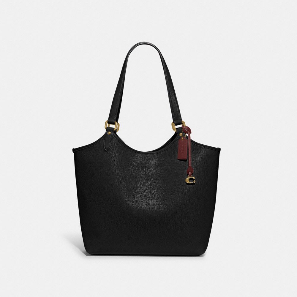 COAthtCH Classic handbags