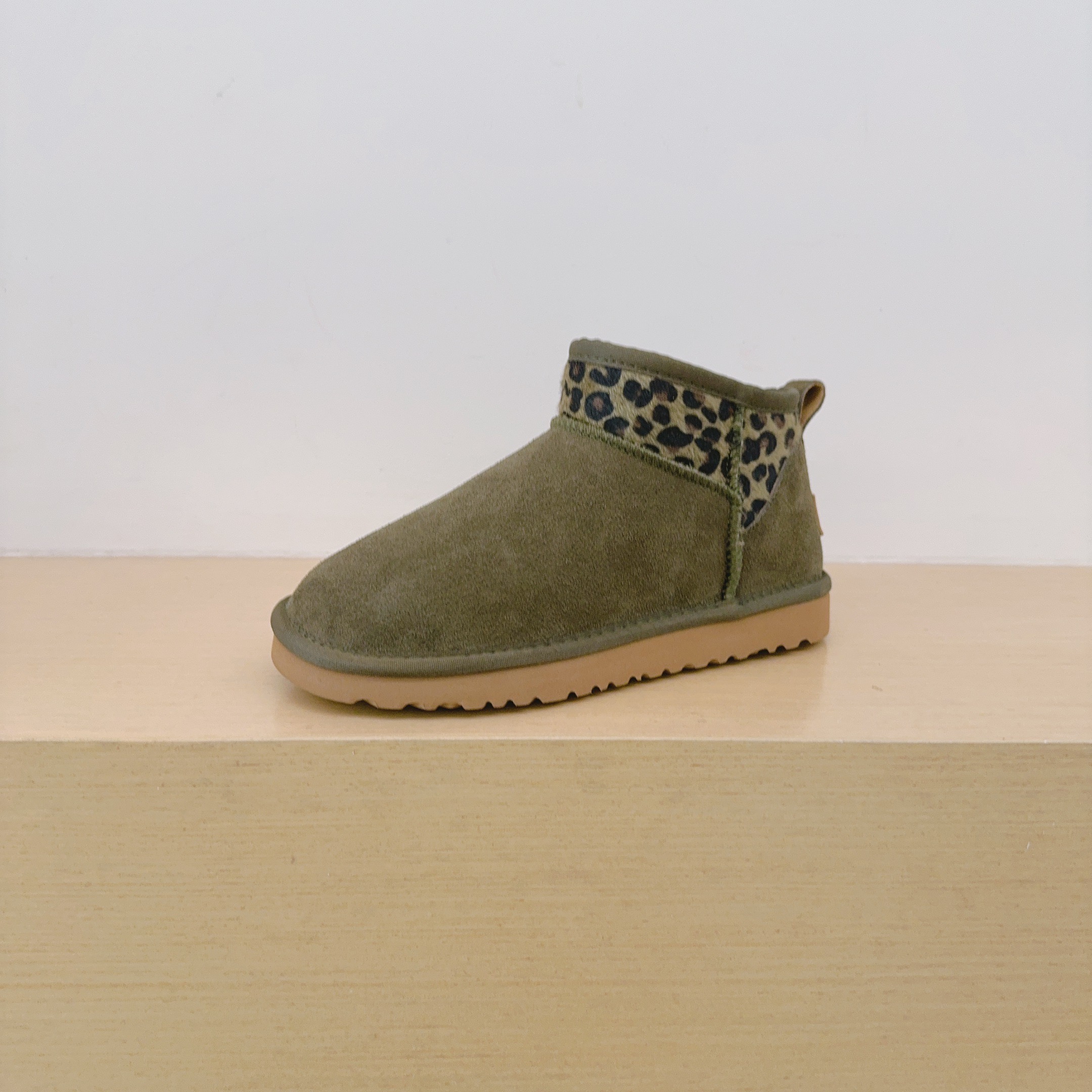 UGG Kids 6109 Leopard Color-Block