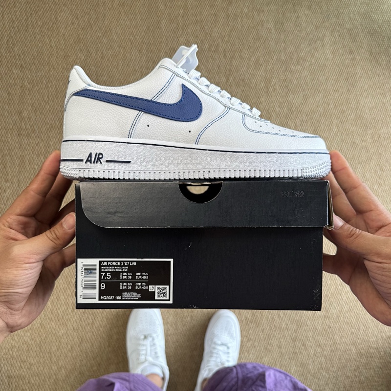 Nike Air Force 1