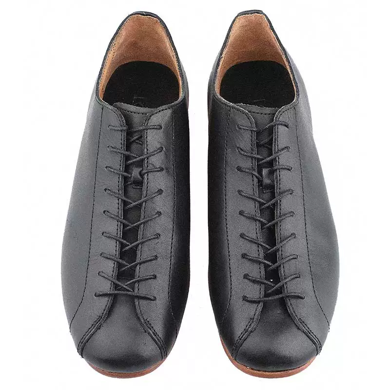 Cowhide tie back black hand-stitched shoes