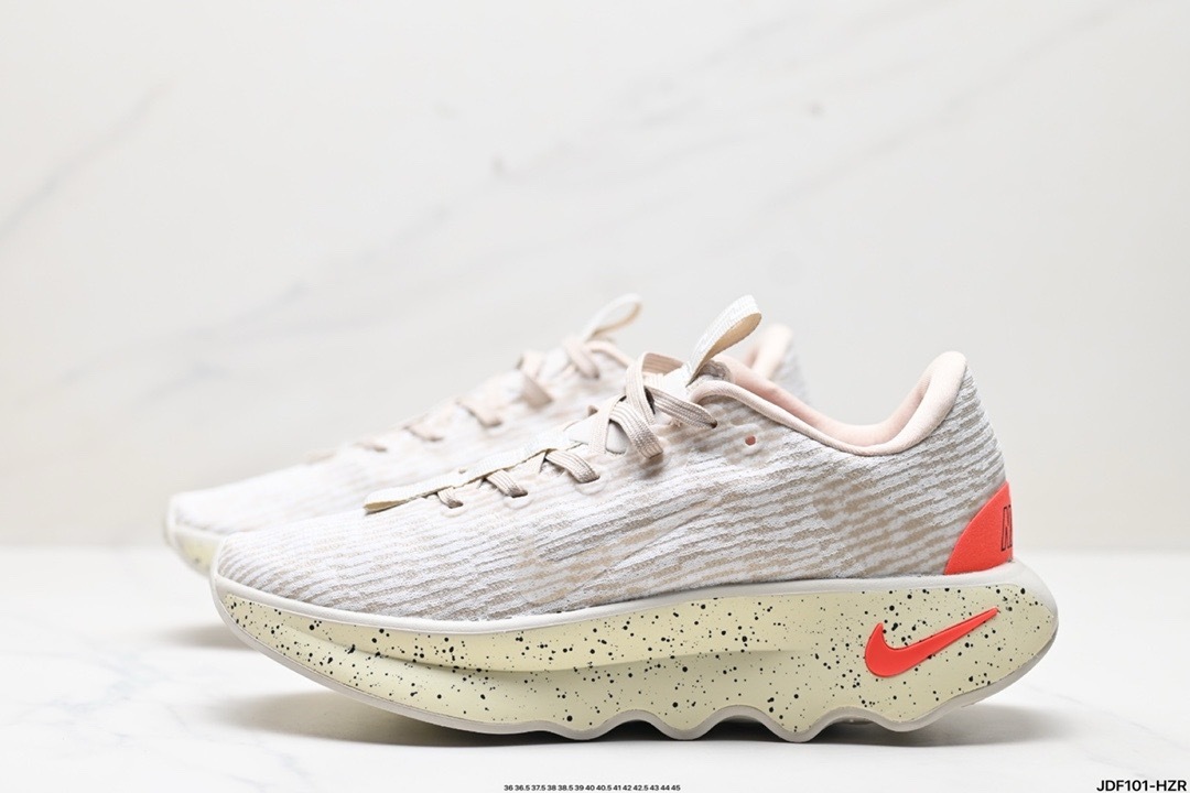 Nike MOTIVA