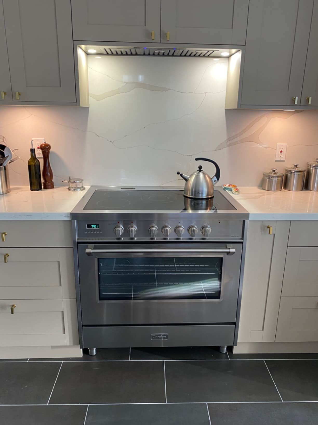 36 Inch 5.0 Cu Ft Electric Range Oven 5 Burners Dual Center
