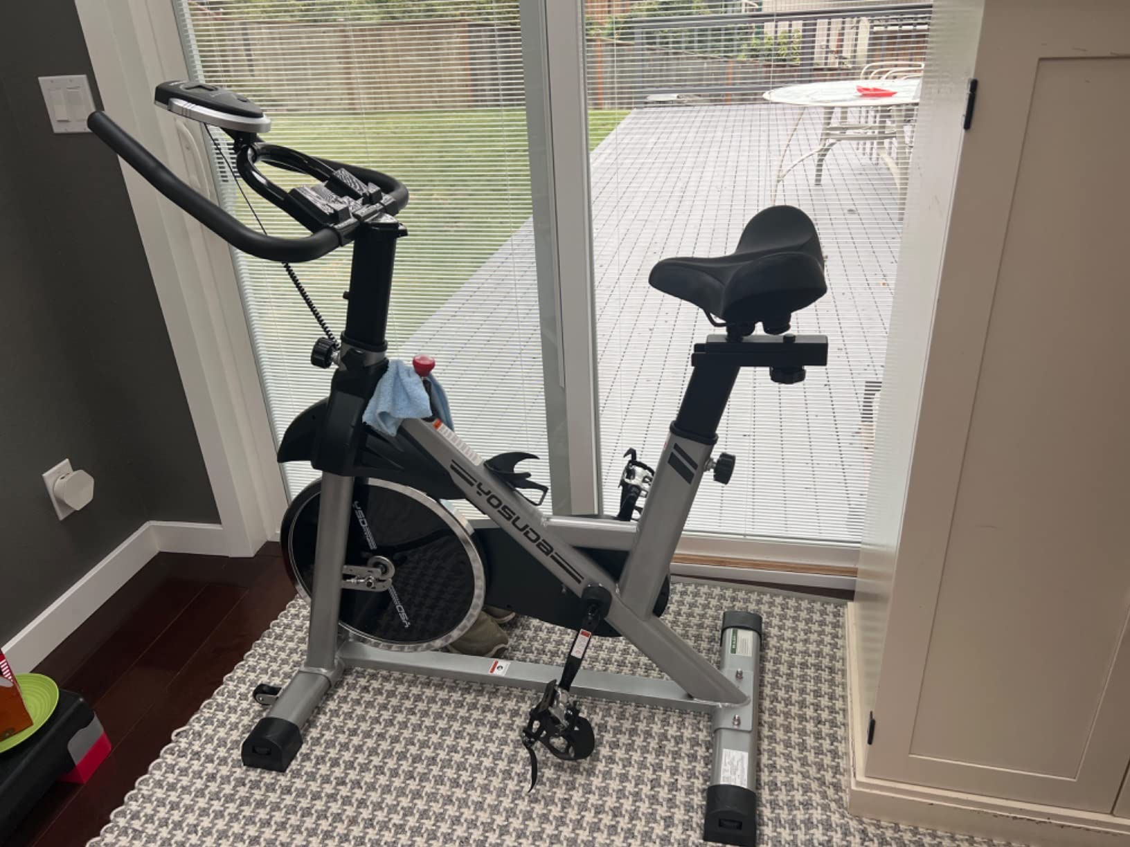 Indoor Cycling Bike Stationary Bike - Cycle Bike with Ipad Mount