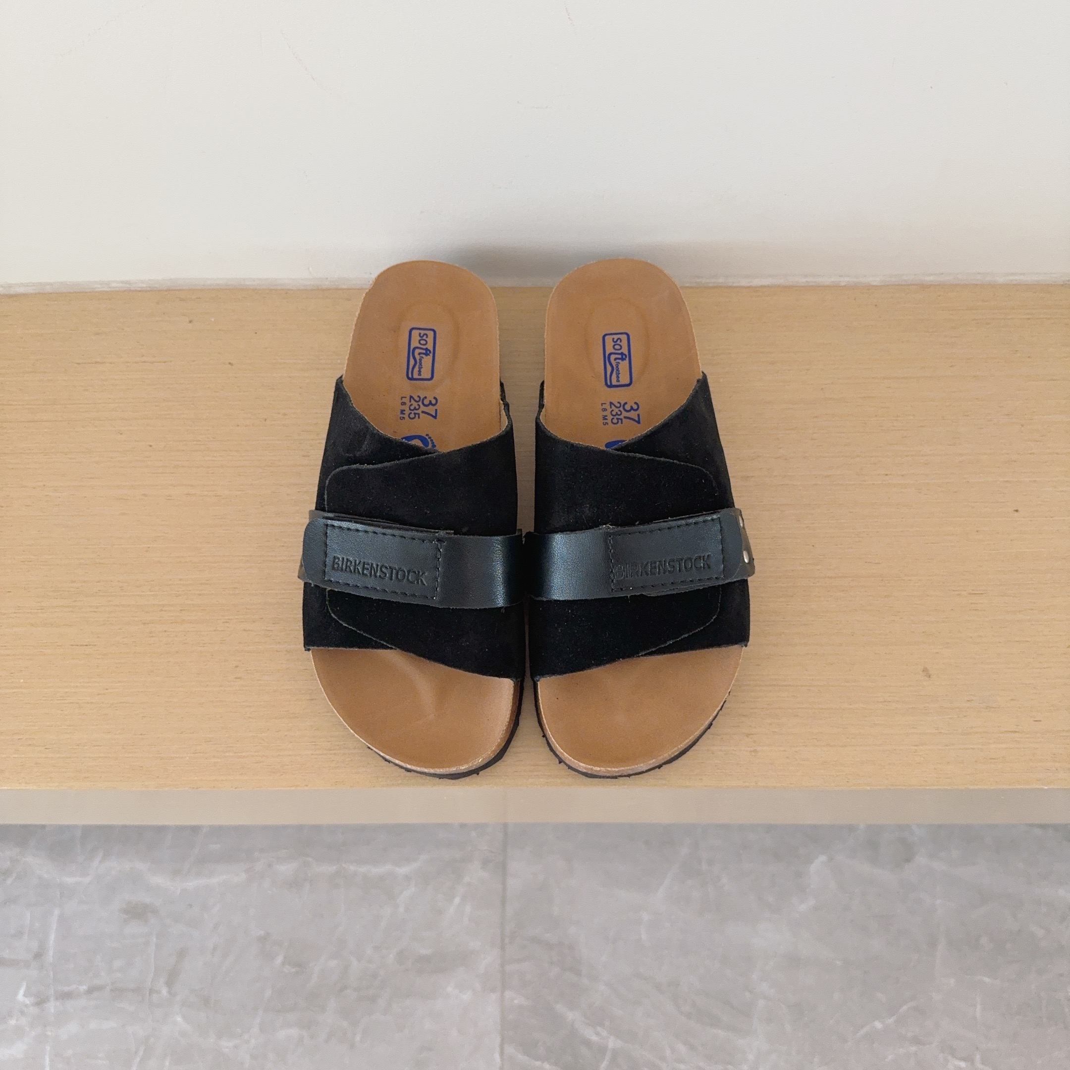 UGG Footwear Style 051