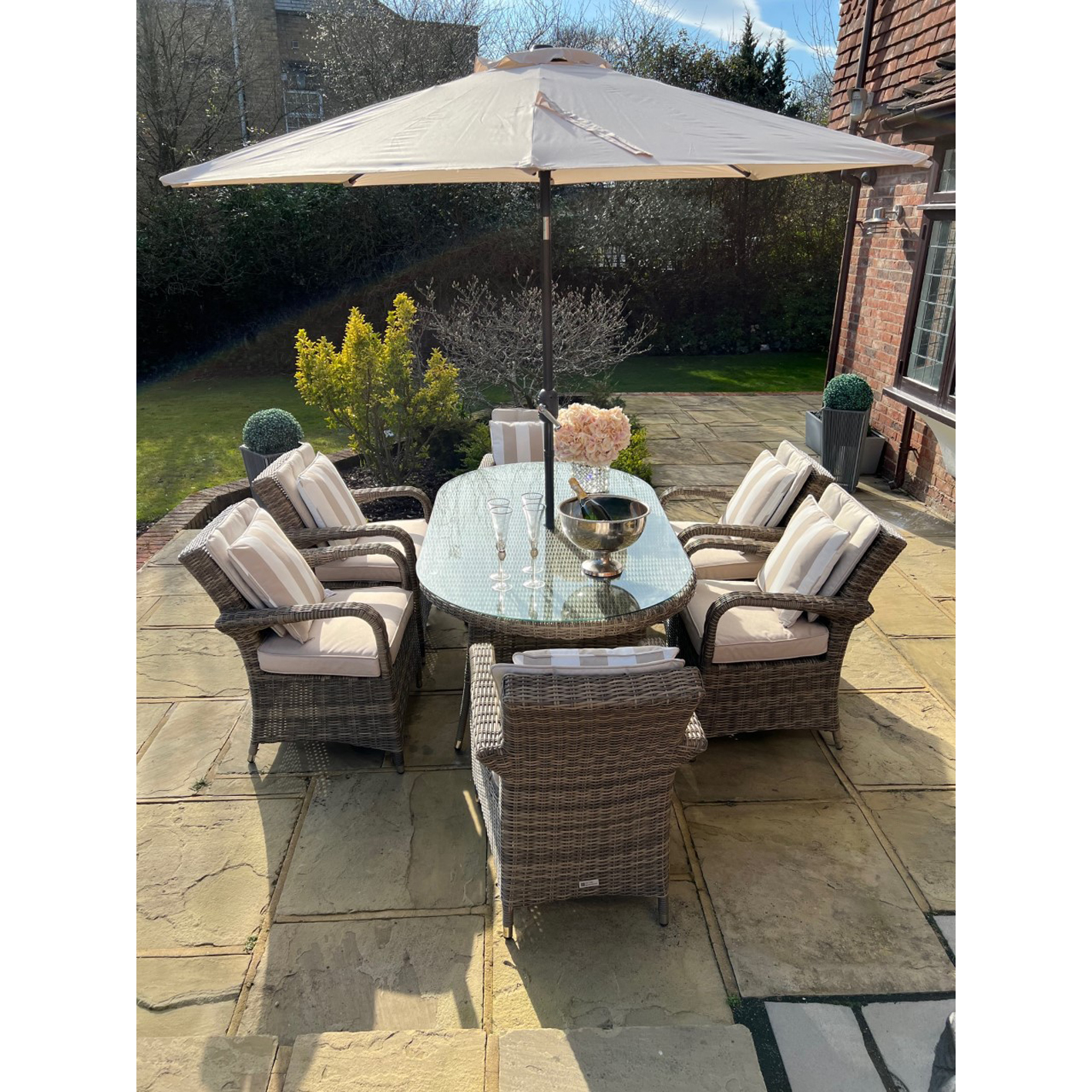 6 Savannah Armchairs 1.8 mtr Oval Set