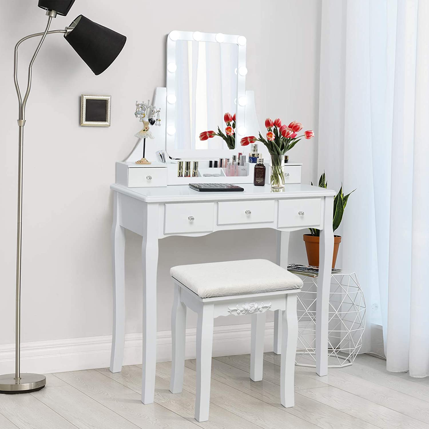 Vanity Set with Lighted Mirror