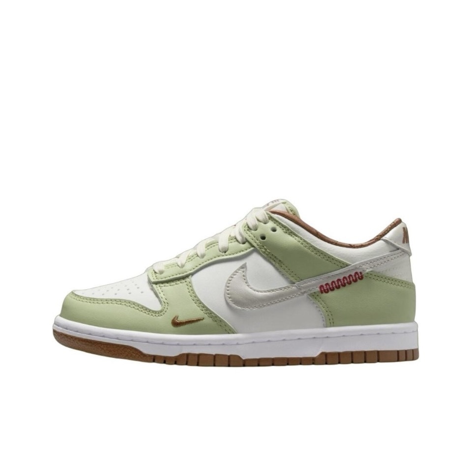 Nike Dunk Low Collection
