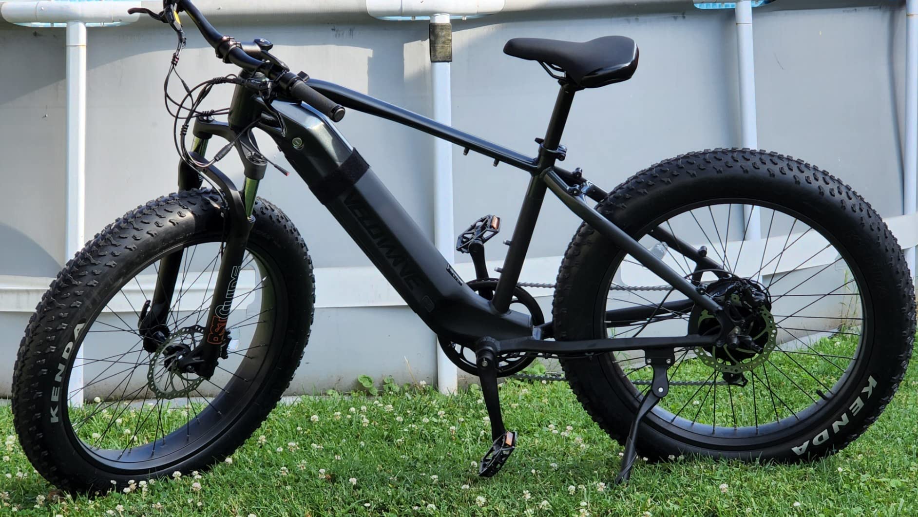 Electric Bike Adults 750W BAFANG Motor 48V 15Ah 26'' Fat Tire