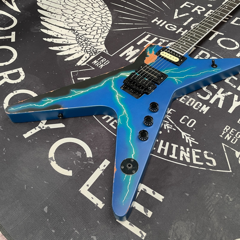 Relic Blue Dime Electric Guitar Aged Body Lightning Black Floyd Free Ship