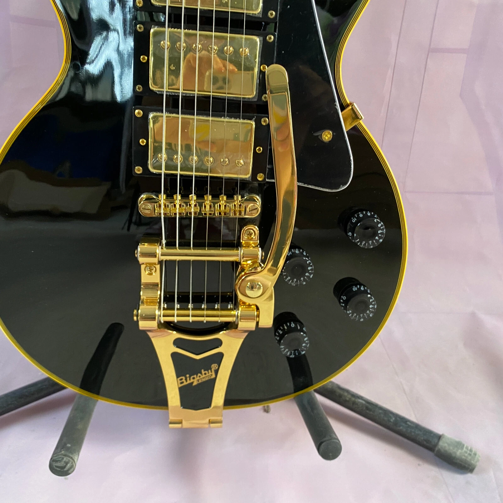 Black Beauty Electric Guitar JazzSolid Mahogany in Stock