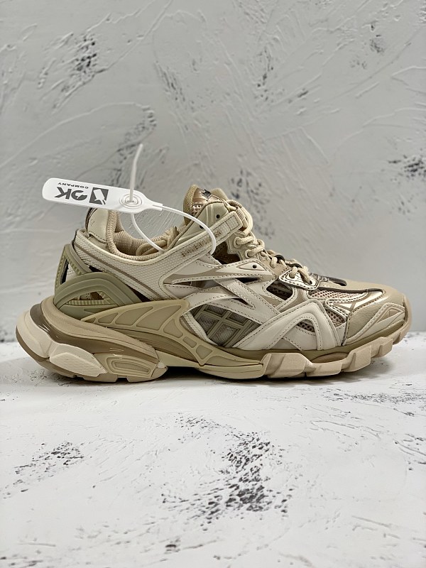 Balenciaga Track 4.0 Beige Sneakers