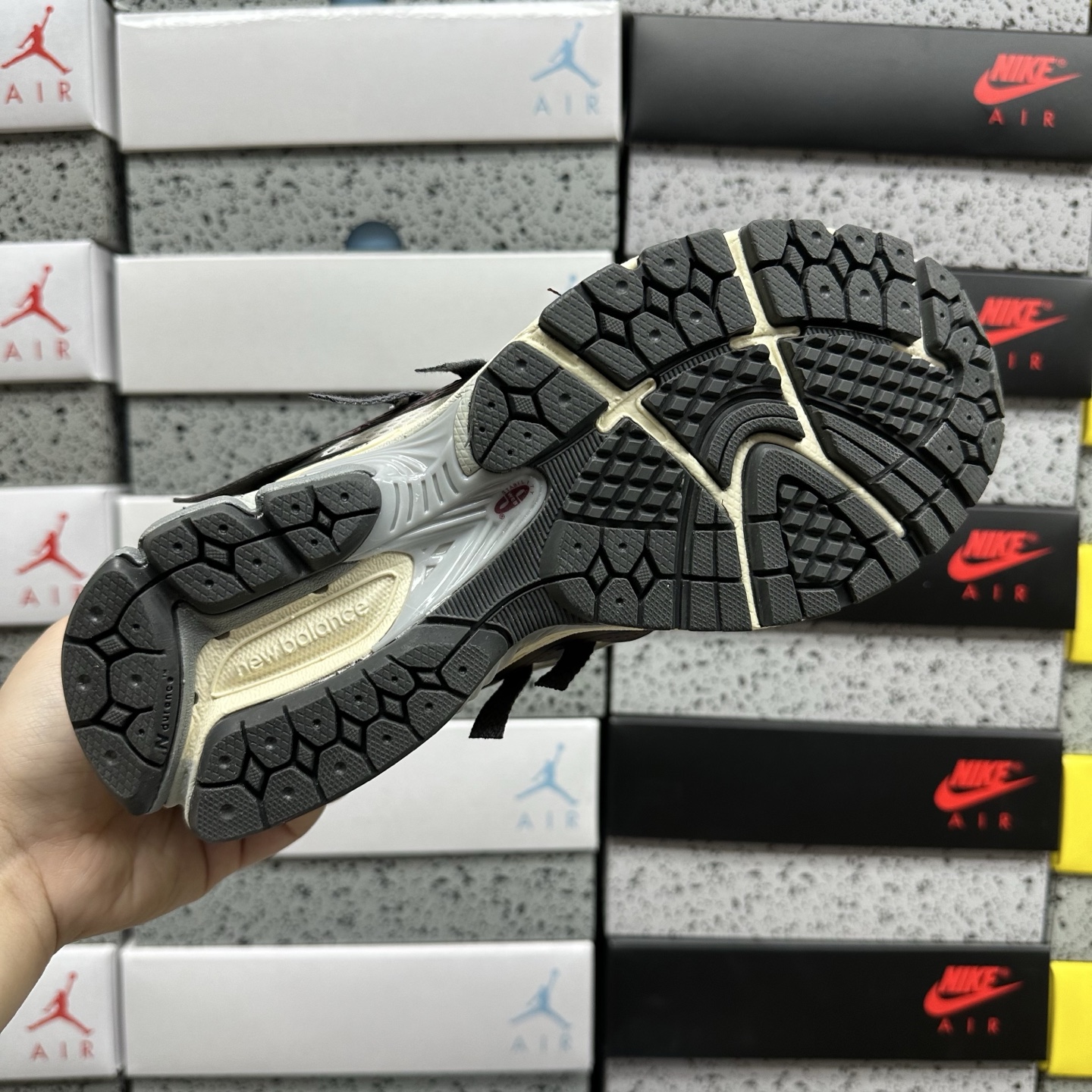 New Balance 1906 Sneakers detail 2