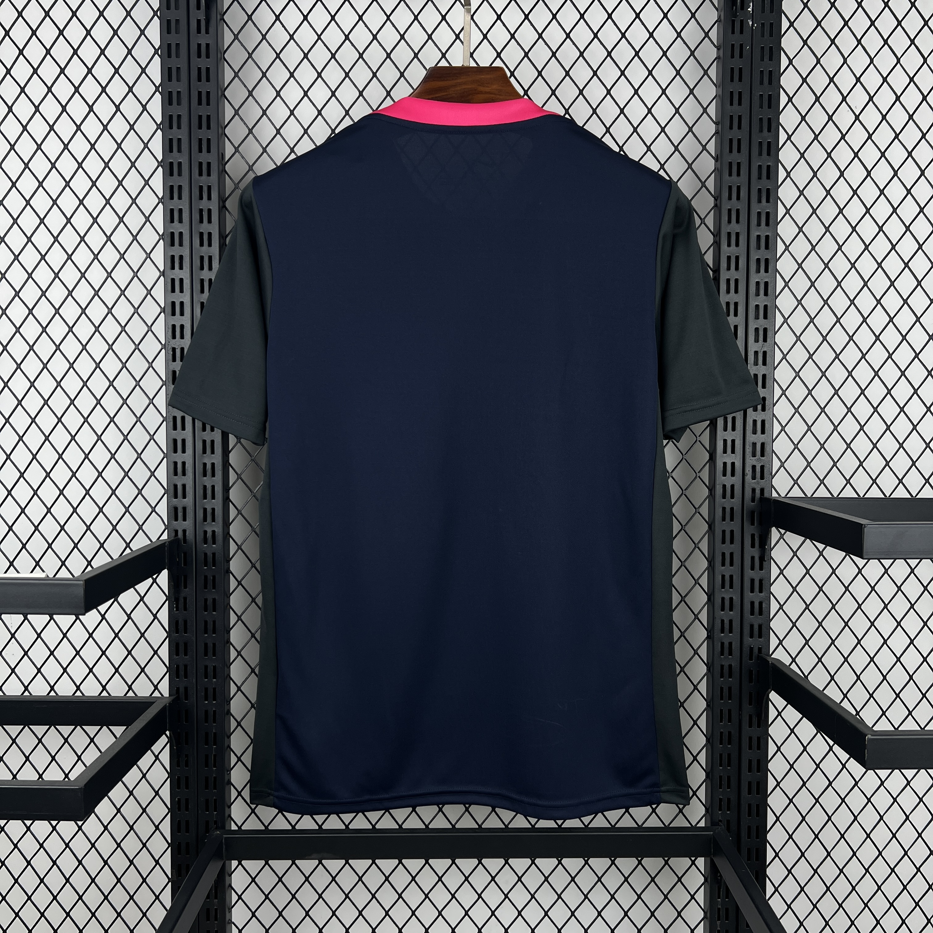 Sporting Staff Training T-shirt 25/26 S-XXL