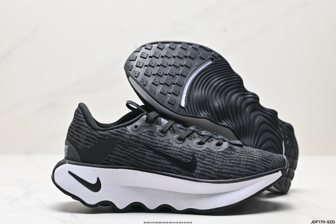 Nike MOTIVA