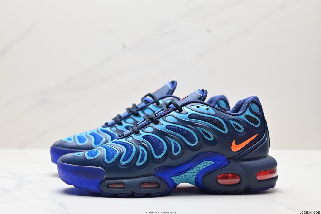 Air Max Plus Drift 77