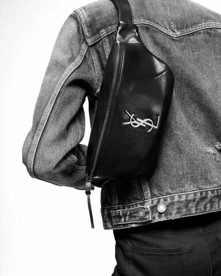 YSL Saint Laurent Belt Bag detail 1