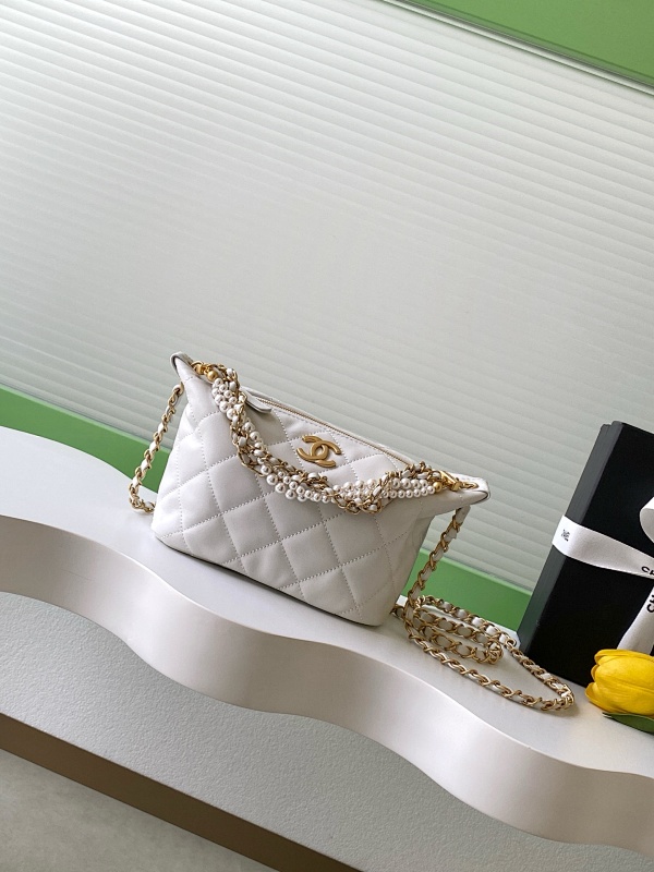 Chanel Chain Bag Mini