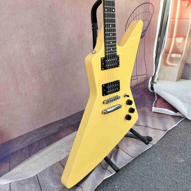 Yellow Special Shape Electric Guitar Rose Wood Fingerboard Solid Mahogany Body