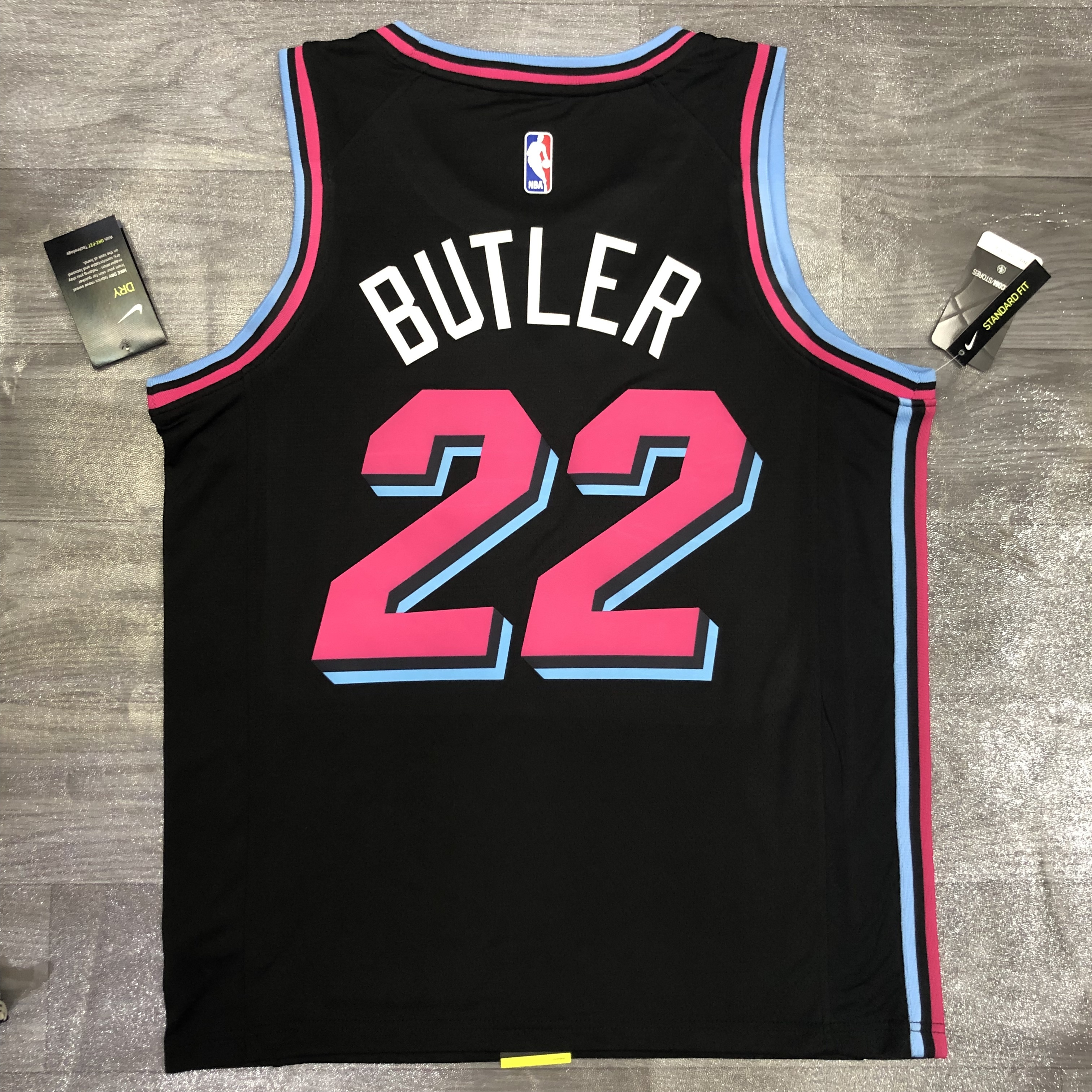 Miami Heat Black Jersey No.22