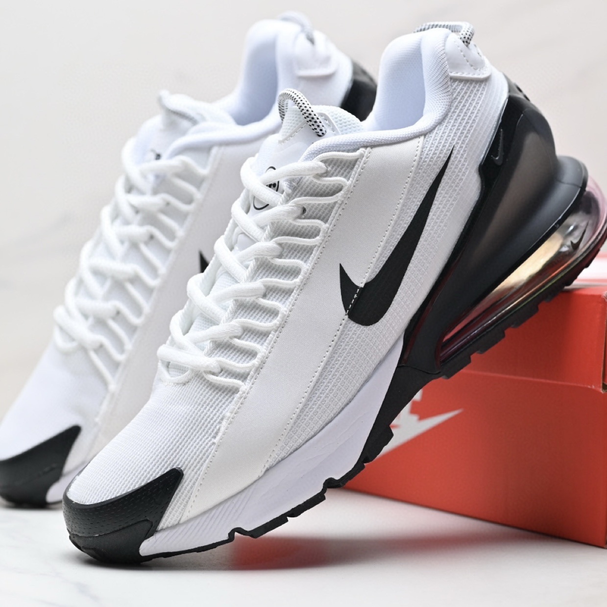 Nike Air Max Pulse