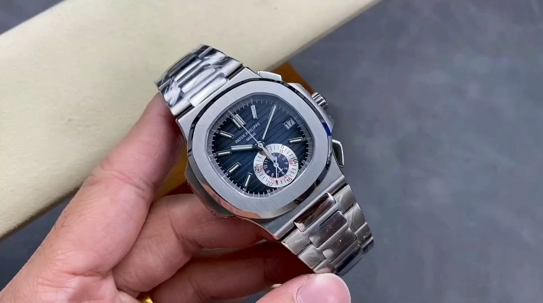 【Super Clone】Patek Philippe Nautilus Chronograph Stainless Steel Blue Dial 5980 1A 001