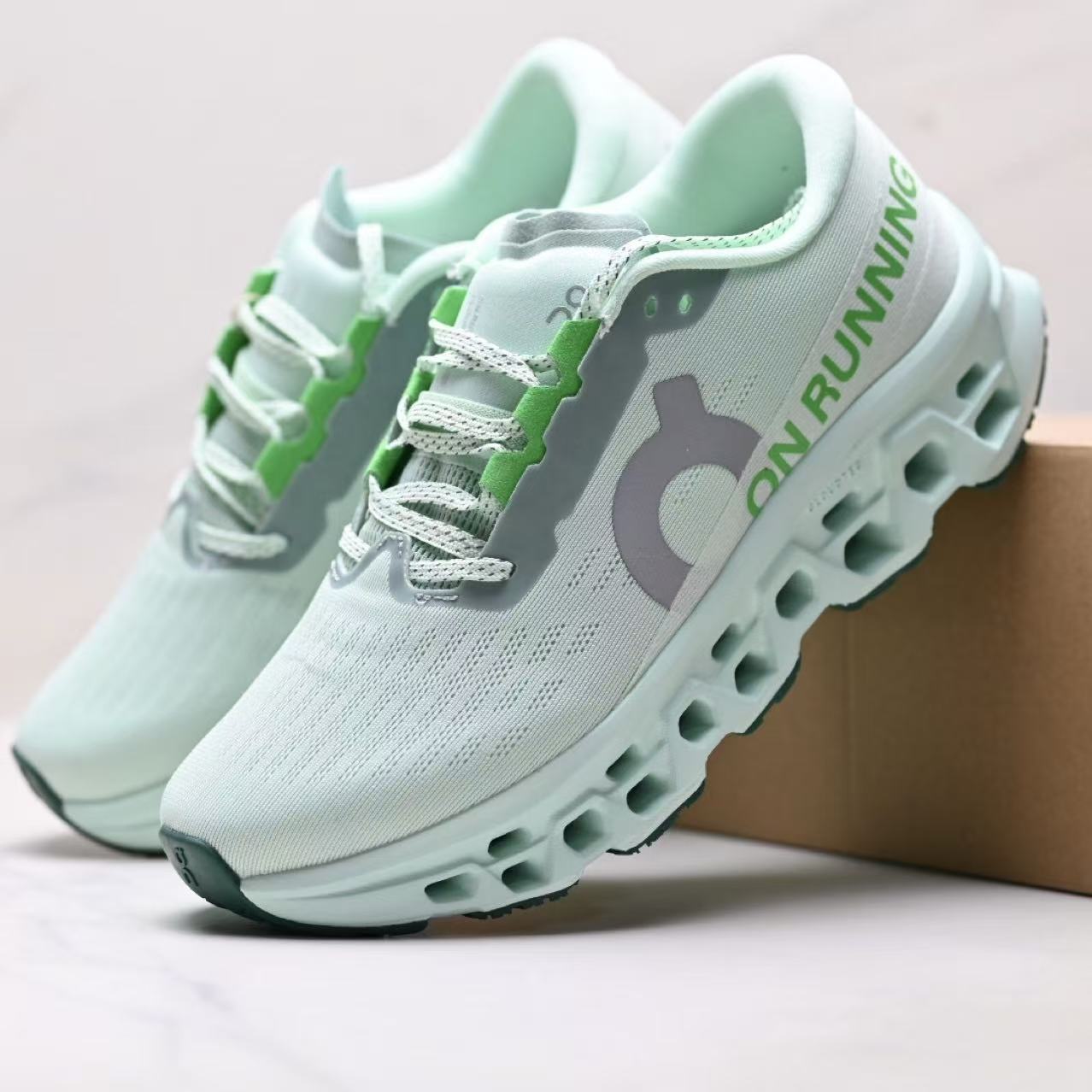 ON Cloudmonster 3