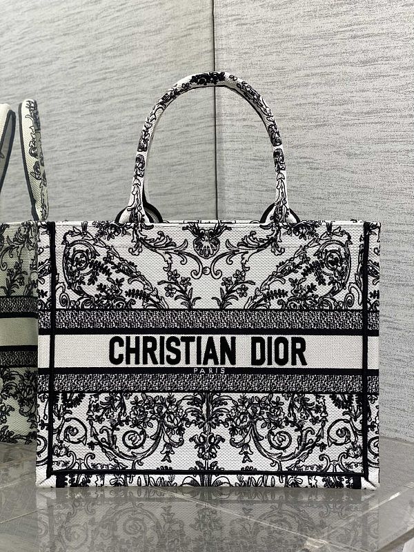Dior Book Tote Medium Black Lace