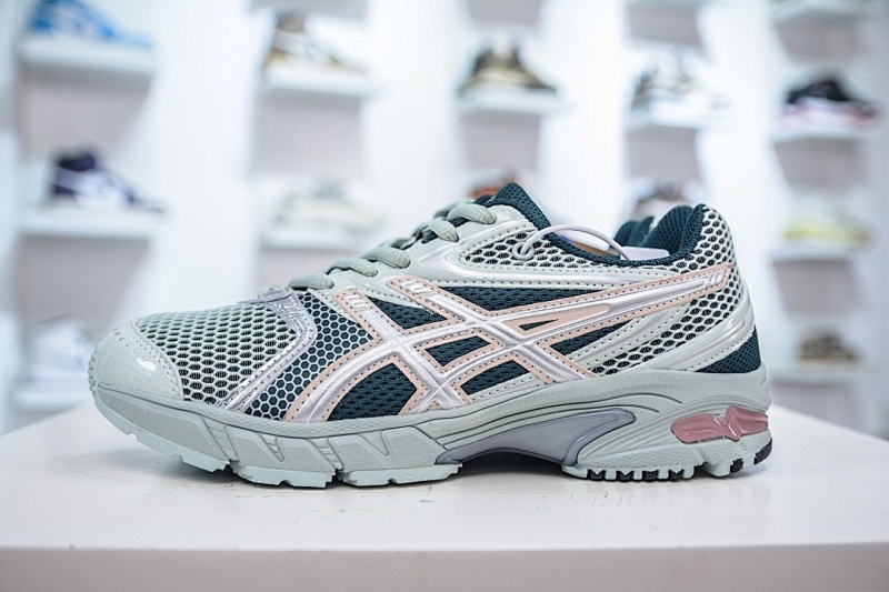 ASICS Running Shoes product
